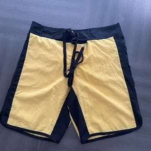 Darc Sport Men's Game Of Death Stage Shorts